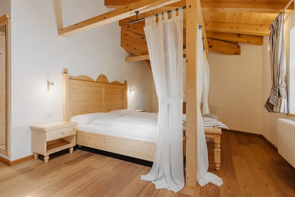 camera-senior-suite-coronata-haus-7