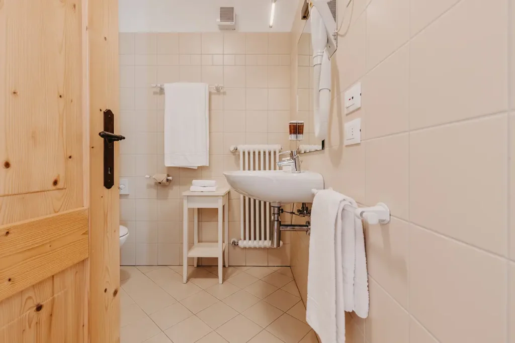 camera-superior-coronata-haus-bagno-4